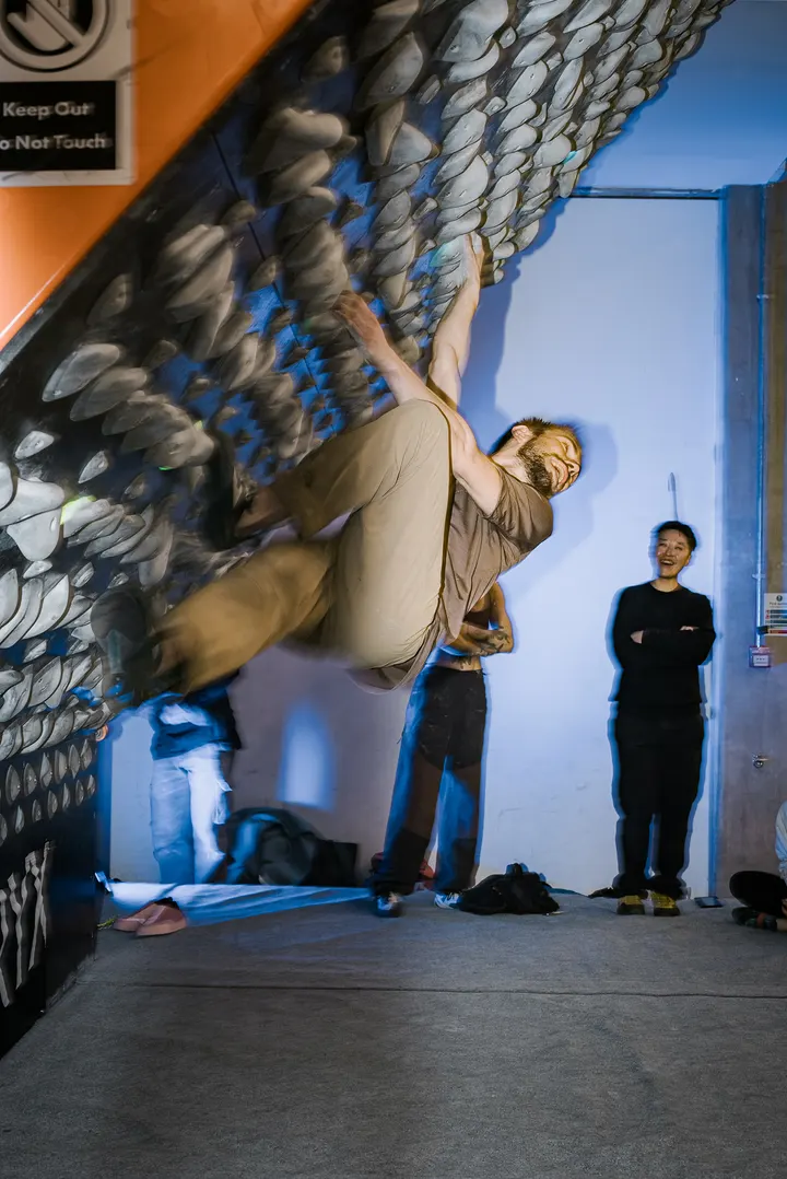 Climbing District Fields Stronghold — climbing-studio in London — 4