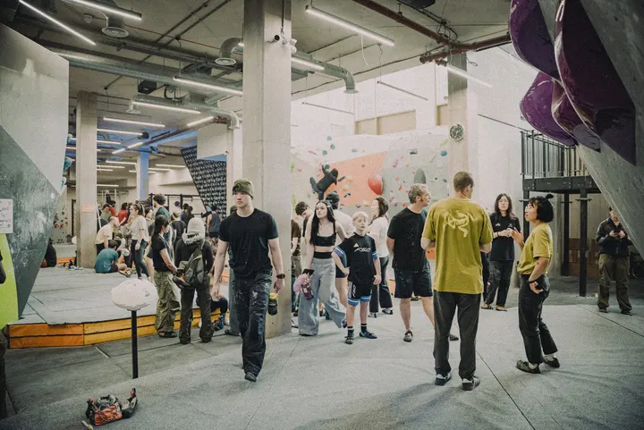 Climbing District Fields Stronghold — climbing-studio in London — 5