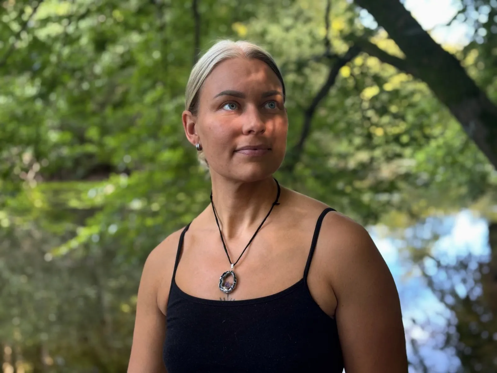 Jessica Orth Yoga & Breathwork Glücklichhochdrei — yoga-studio i Hamburg — 2