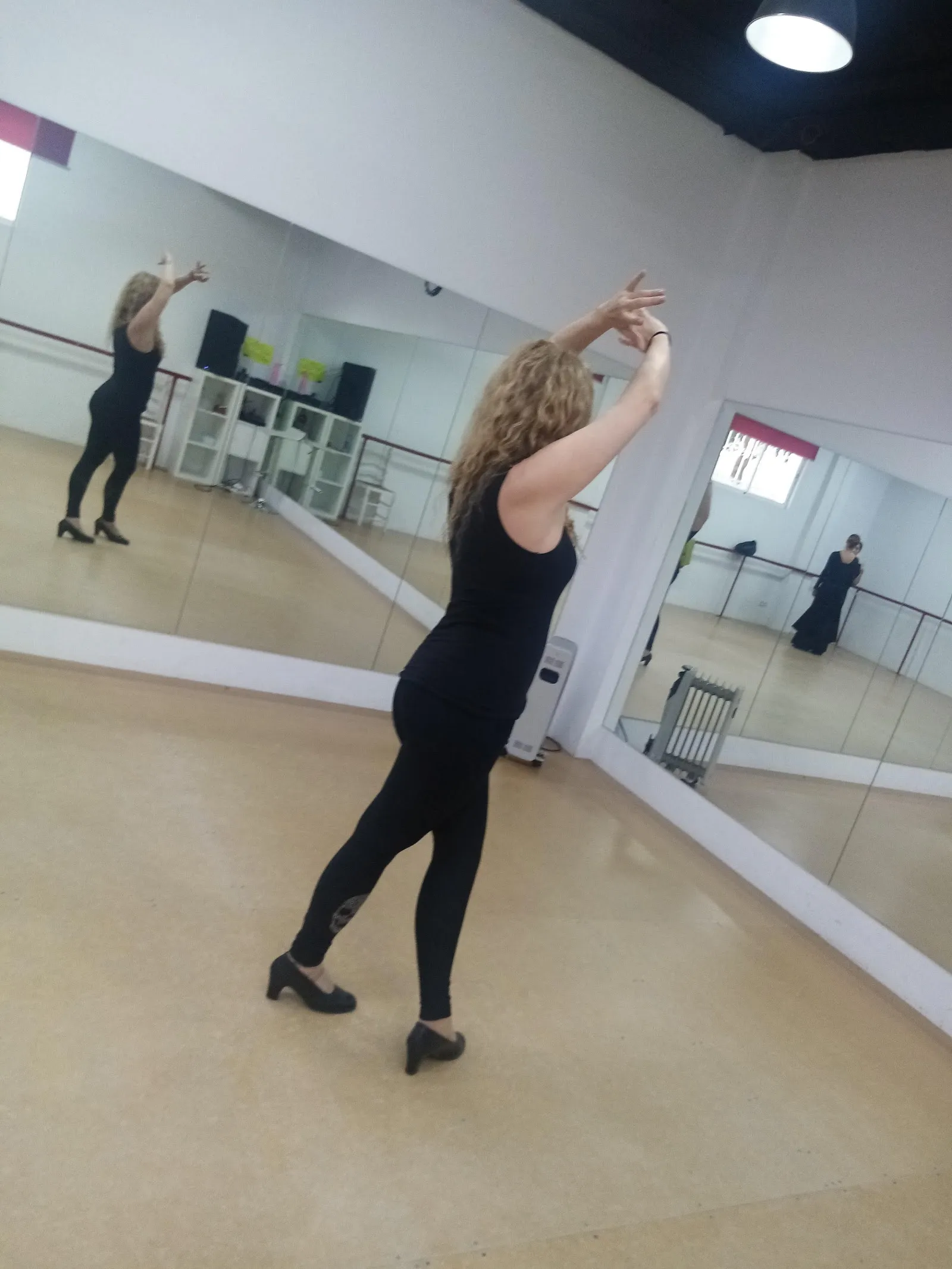 Danza Pilar Barbancho — baile-studio en El Ensanche, Alcalá de Henares — 2