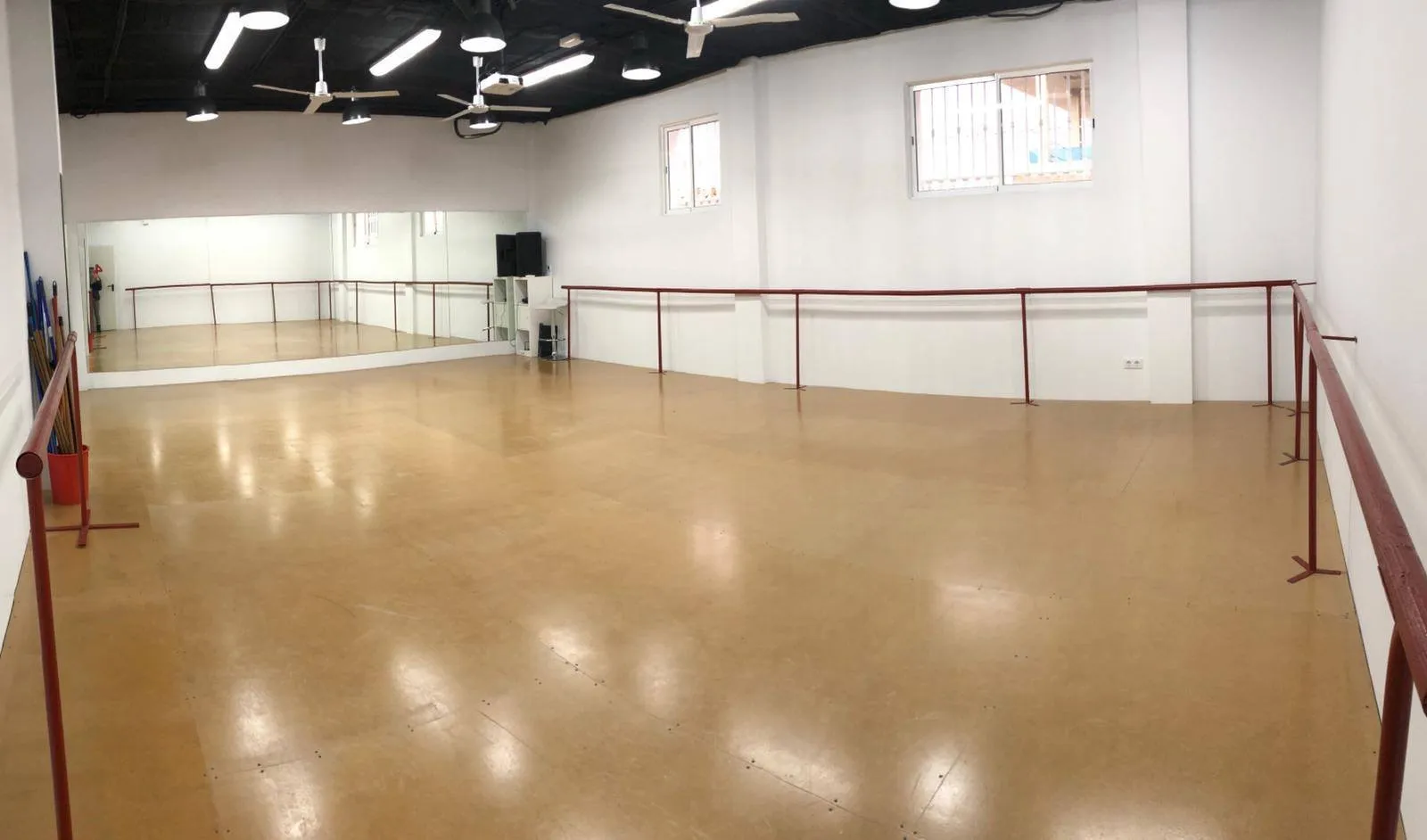 Danza Pilar Barbancho — baile-studio en Alcalá de Henares — 3