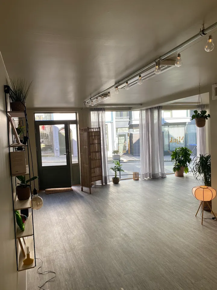 Pust & Styrke - Yoga - Kari Nygaard — yoga-studio i Bleikemyr, HAUGESUND — 2
