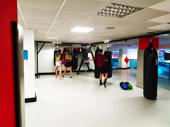 Boxeo Santander — artes marciales-studio en La Albericia, Santander — 2