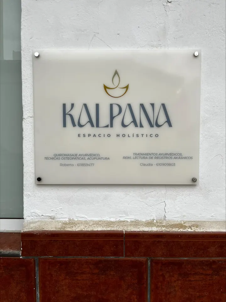 Mica Taibi - Yoga & Medicina Ayurveda — yoga-studio en Málaga — 4