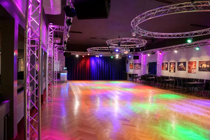 ADTV Tanzschule Haeusler Kwiatkowski — tanz-studio in Mitte, Braunschweig — 2