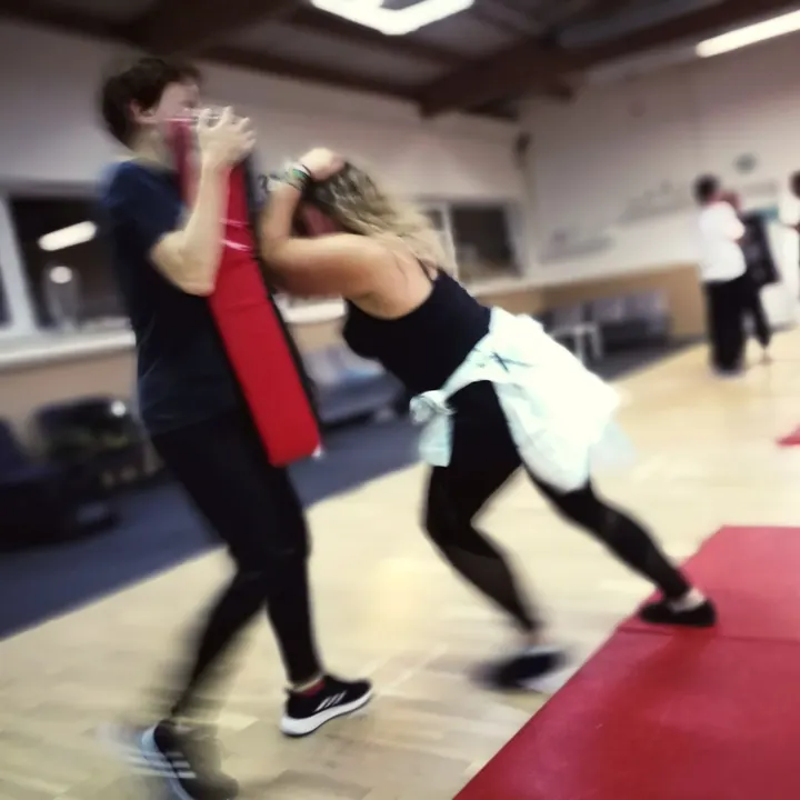 Cross Defence School — kampfsport-studio in Parkstadt, Donauwörth — 2