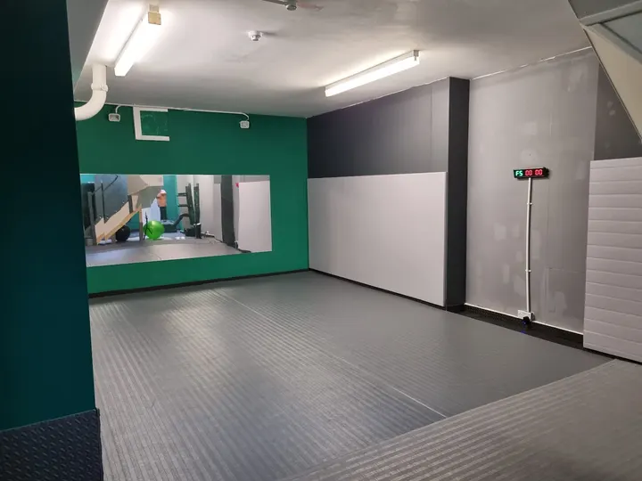 Alpha Gyms — fitness studio in London — 4