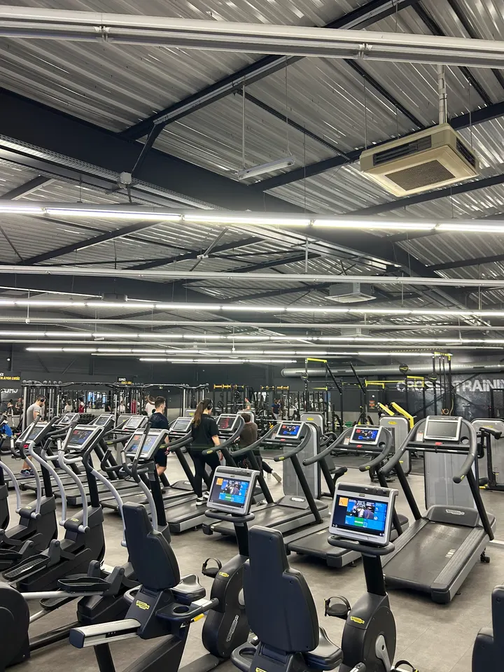 ONELIFE Fitness — salle de fitness-studio à Amiens — 2