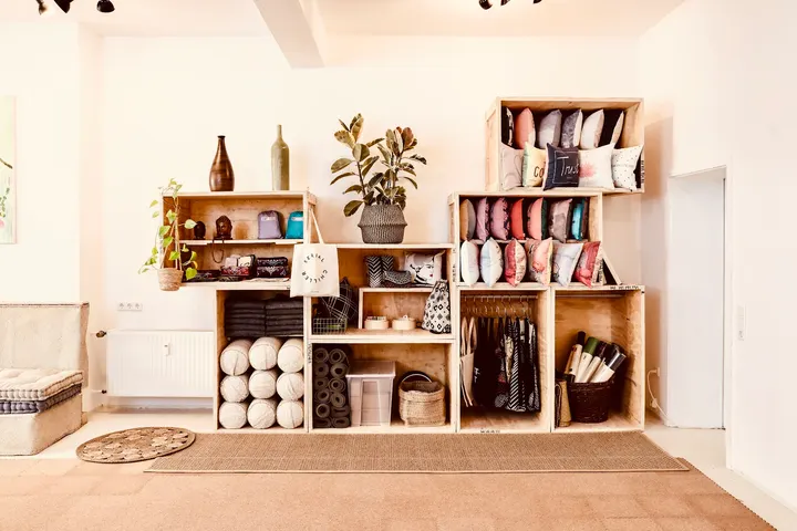 Yoga Homebase — Yoga in Bilk, Düsseldorf