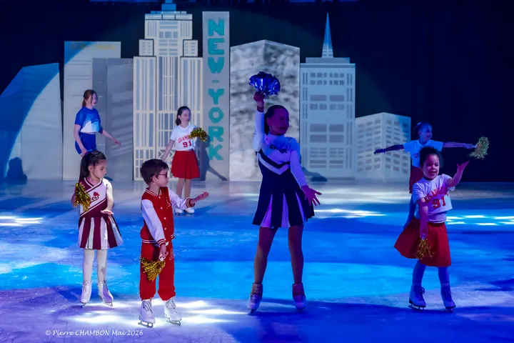 Auvergne Danse sur Glace — danse-studio à La Pardieu, Clermont-Ferrand — 3