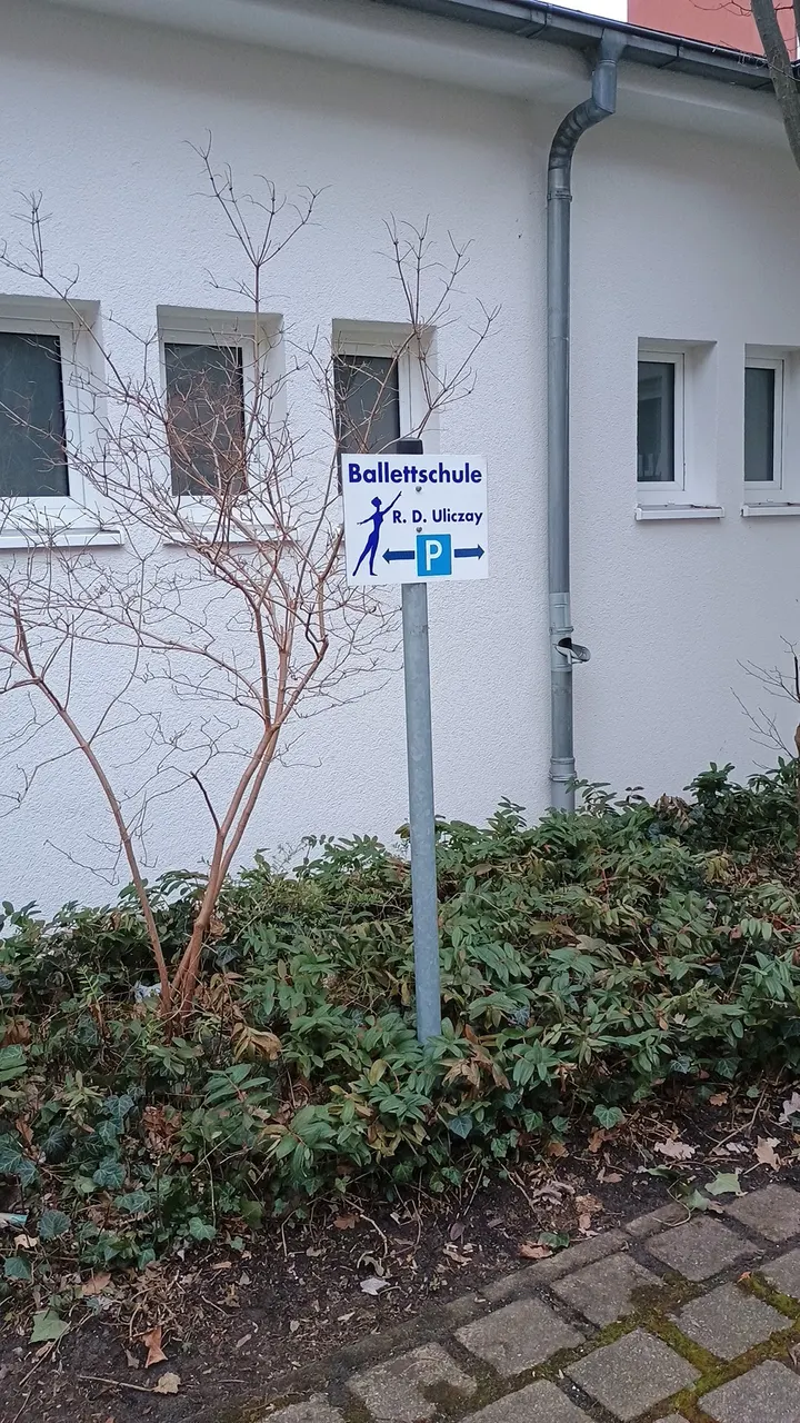 Academie de Ballett et Danse und Ballettschule Roman Uliczay — tanz-studio in Nürnberg — 4
