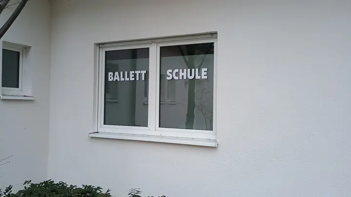 Academie de Ballett et Danse und Ballettschule Roman Uliczay — Tanz in Pirckheimerstraße, Nürnberg