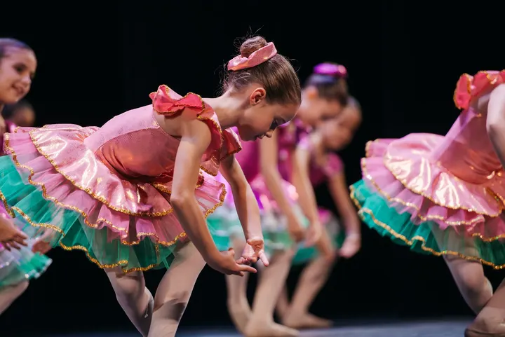 ESTUDI DANSA MARIBEL BOVER — Baile en Eixample, Girona