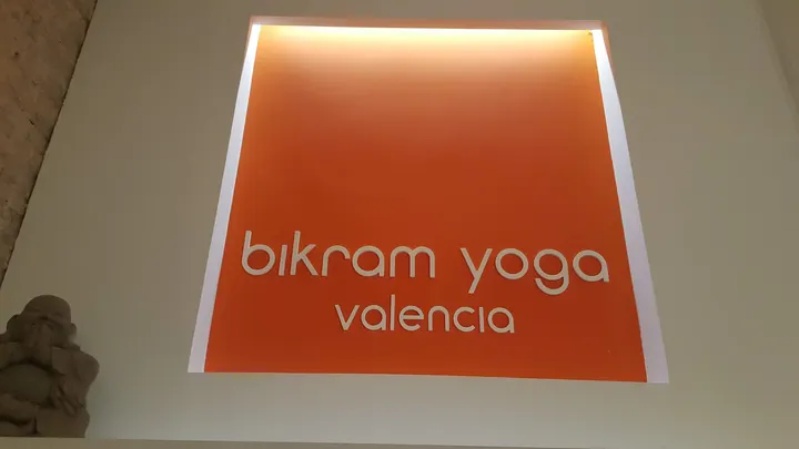 Bikram Yoga Valencia — Yoga en el Pla del Remei, Valencia