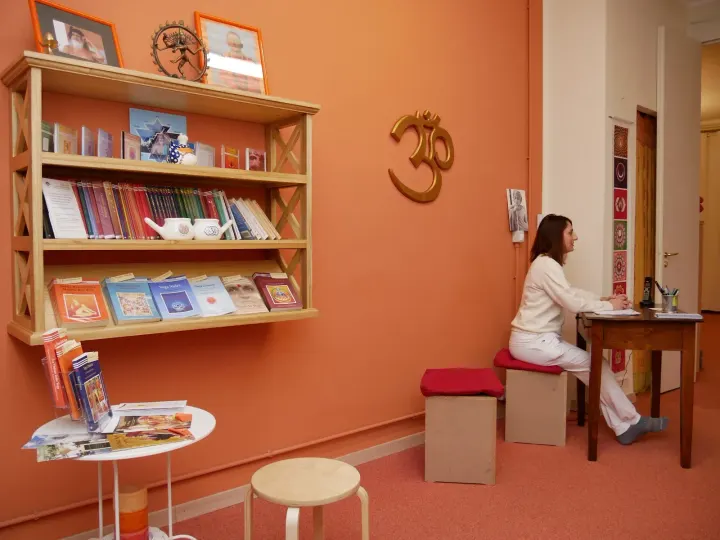 Centro Yoga Satyananda Torino — Yoga a San Salvario, Torino