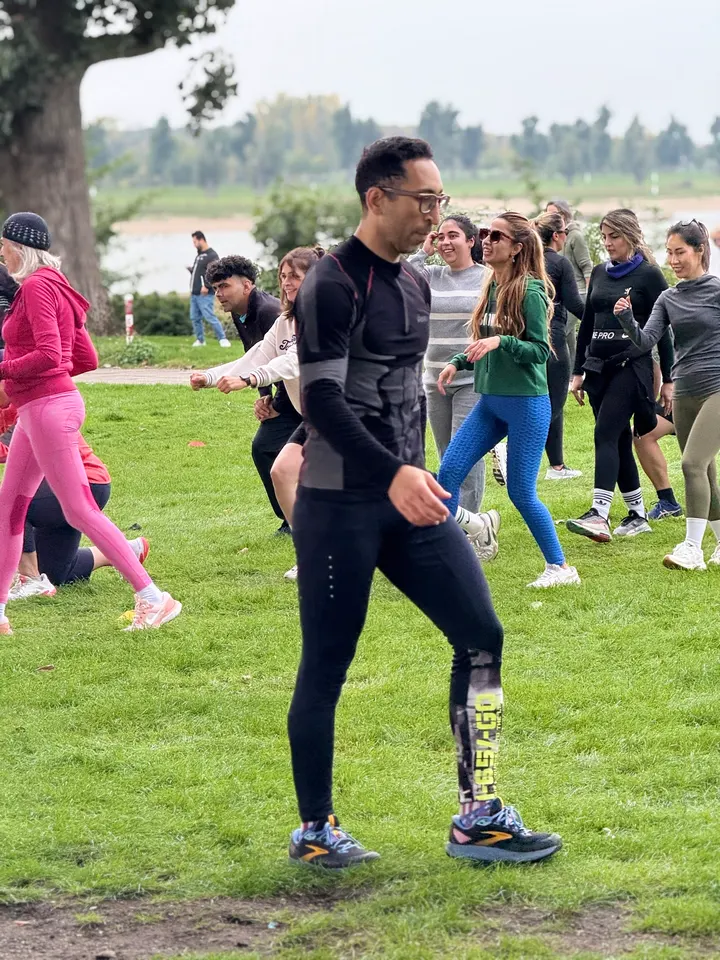 Limitless Athletic - Rheinpark Outdoor Workout — fitnessstudio in Düsseldorf — 3