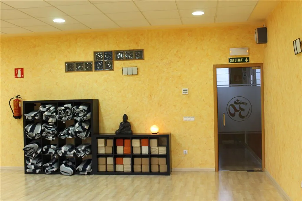Suadharma Fuenlabrada s.l. — yoga-studio en Europa, Fuenlabrada — 3