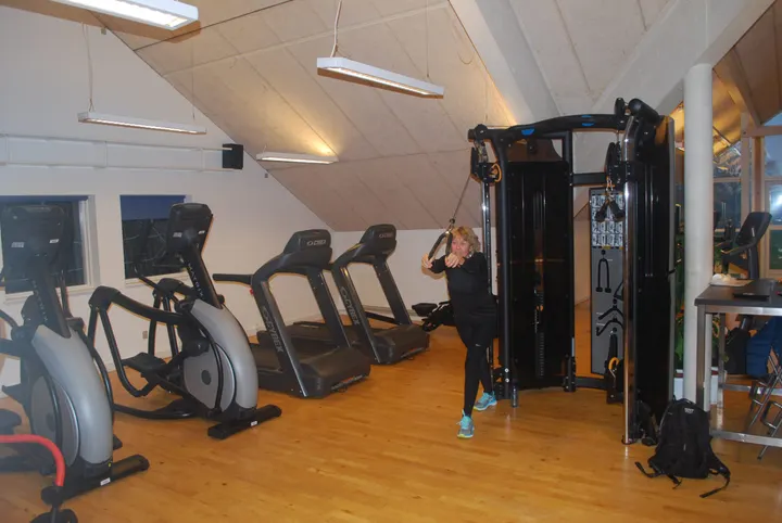 Hornbæk IF - ForeningsFitness — Træningsstudio i Borsholm, Hornbæk