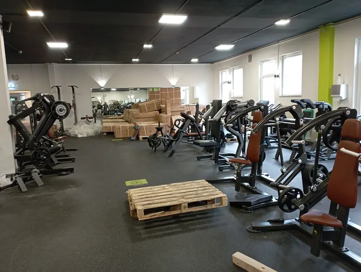 pursports Nassaustraße — Krafttraining in Hofheim am Taunus