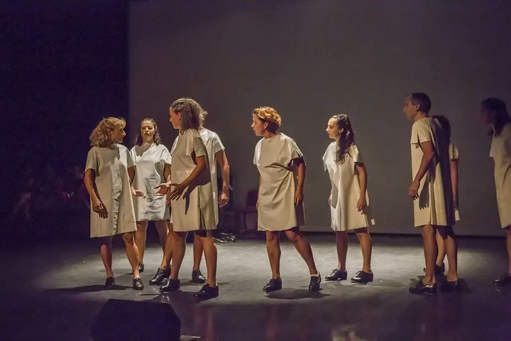 Cour Des Riffs Tapage — danse-studio à Capitole / Arnaud Bernard / Carmes, Toulouse — 3