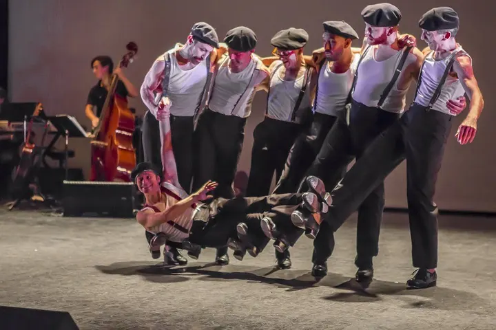 Cour Des Riffs Tapage — danse-studio à Toulouse — 3