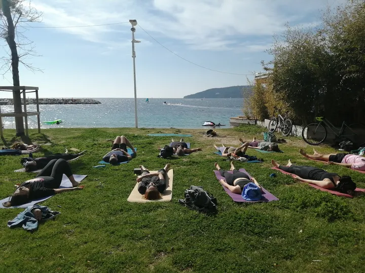 ANYES YOGA TOULON — Yoga à Lamalgue, Toulon