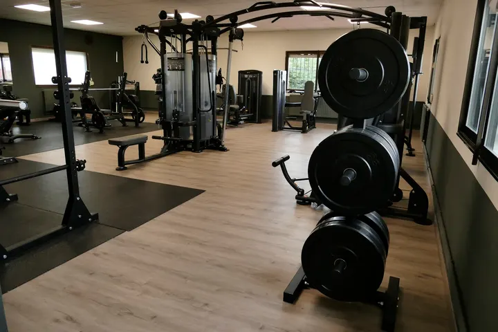 Complejo Deportivo Los Castros — estudio de fitness-studio en Mouguías/Mohías — 3