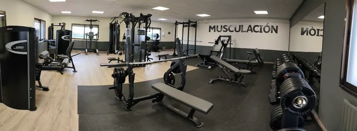 Complejo Deportivo Los Castros — estudio de fitness-studio en Mouguías/Mohías — 3