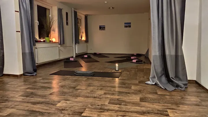 Yogastudio Antje bewegt — yoga-studio in Weißensee, Berlin — 2