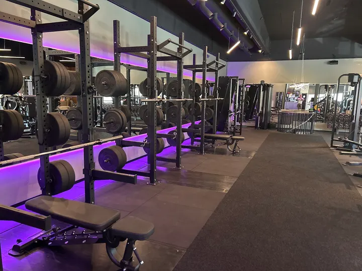 Friskvårdscenter Umeå — fitness studio-studio i Väst-Teg, Umeå