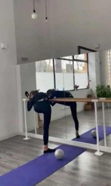 Ana Barbero centro integral Pilates y Yoga — yoga-studio en San Lorenzo de El Escorial — 3