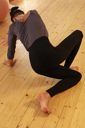 p r e s e n t y o g a - Yoga in Regensburg // Judith Wagner — yoga-studio in Altstadt, Regensburg — 3
