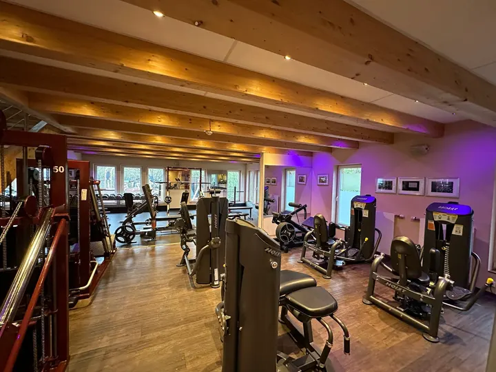 Sport und Freizeittreff — fitnessstudio in Much — 5