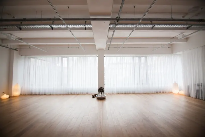 Inside Yoga Frankfurt — yoga-studio in Innenstadt, Frankfurt am Main — 2