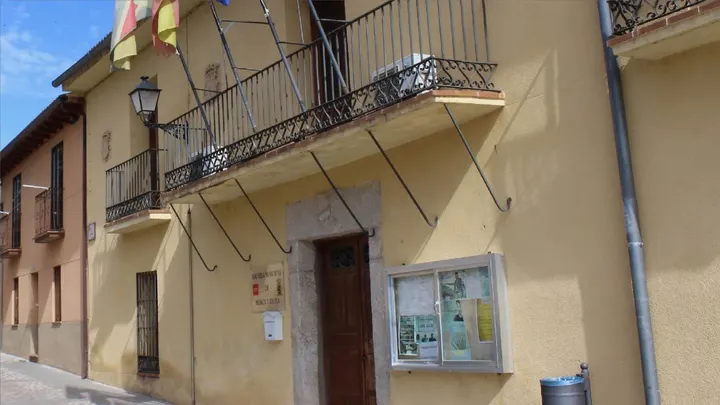 Escuela Municipal De Musica Y Danza — baile-studio en Buitrago del Lozoya — 5