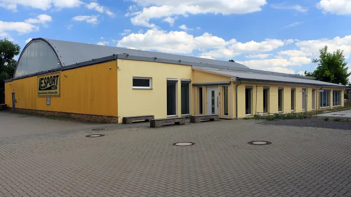 L.E. Sport Höltystraße — Fitnessstudio in Meusdorf, Leipzig