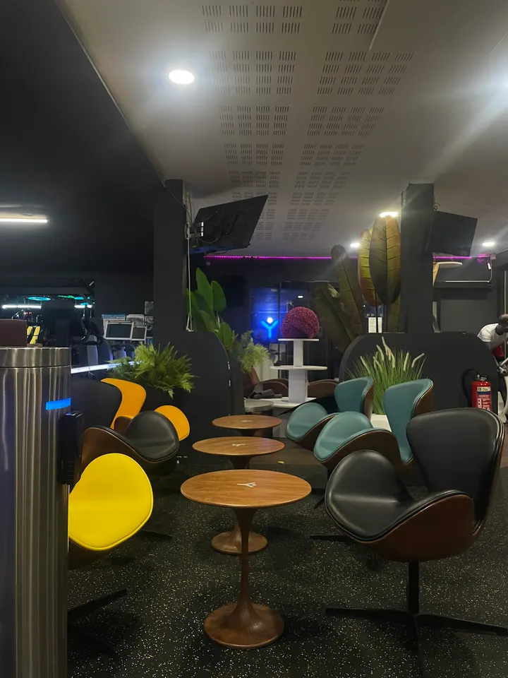 Physic Form Villeneuve — salle de fitness-studio à Kerbernard, Brest — 2