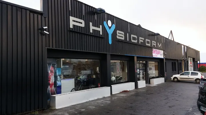 Physic Form Villeneuve — salle de fitness-studio à Brest — 3