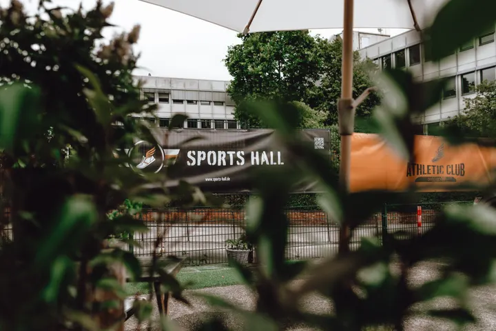 Sports Hall Düsseldorf — Fitness Studio in Heerdt, Düsseldorf