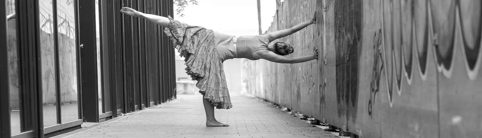 SUSANNE MINKE YOGA IN KASSEL – Vinyasa Flow, Yoga Paarseminar, Yoga Therapie — yoga-studio i Kassel — 2