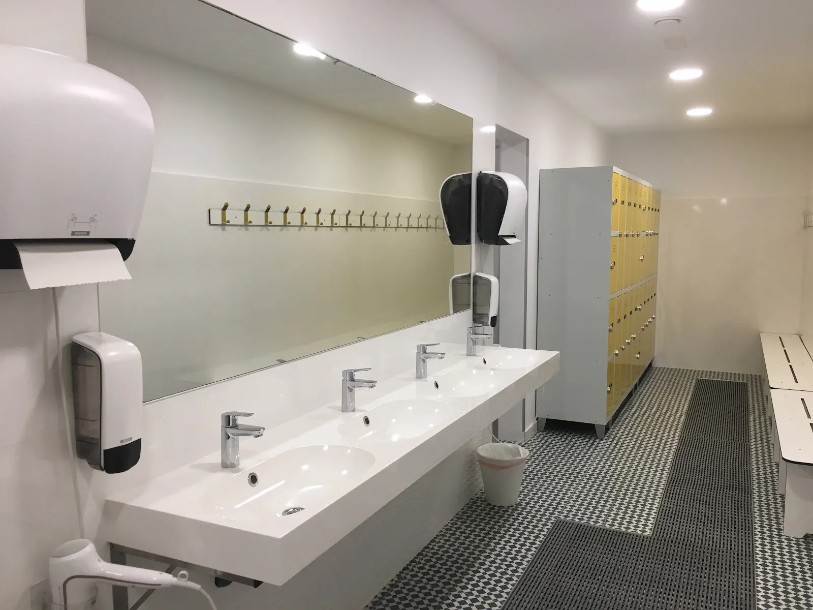dona10 Sagrada Família — pilates-studio en Barcelona — 4