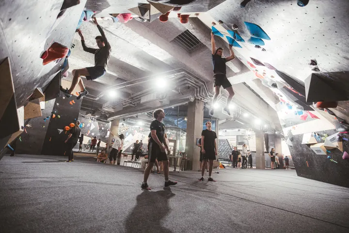 Climbing District Bastille — Yoga à Paris 12e Arrondissement, Paris