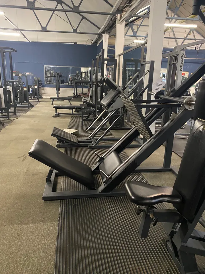 Muscle & Fitness Gymnasiums — Fitness Studio in Saltbrook End, Halesowen