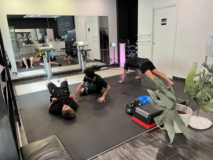 Bodytec011 — personal training-studio a Torino — 3