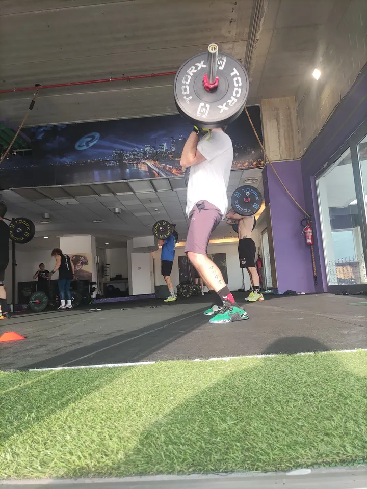 REVOLUTION FIT MOLO 8.44 — palestre-studio a Vado Ligure — 3
