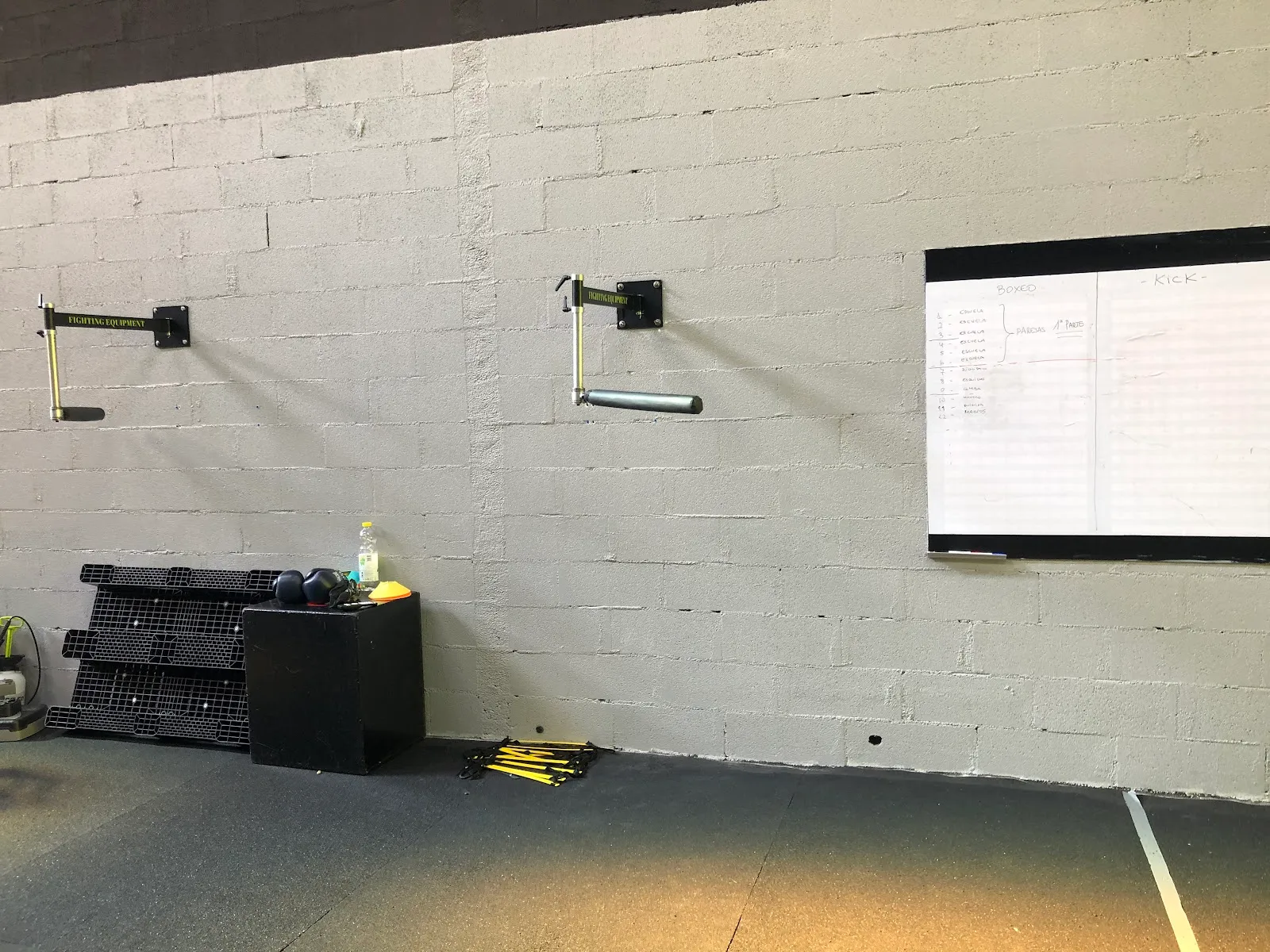 Escuela de Boxeo Iván Salcines — artes marciales-studio en Santander — 5