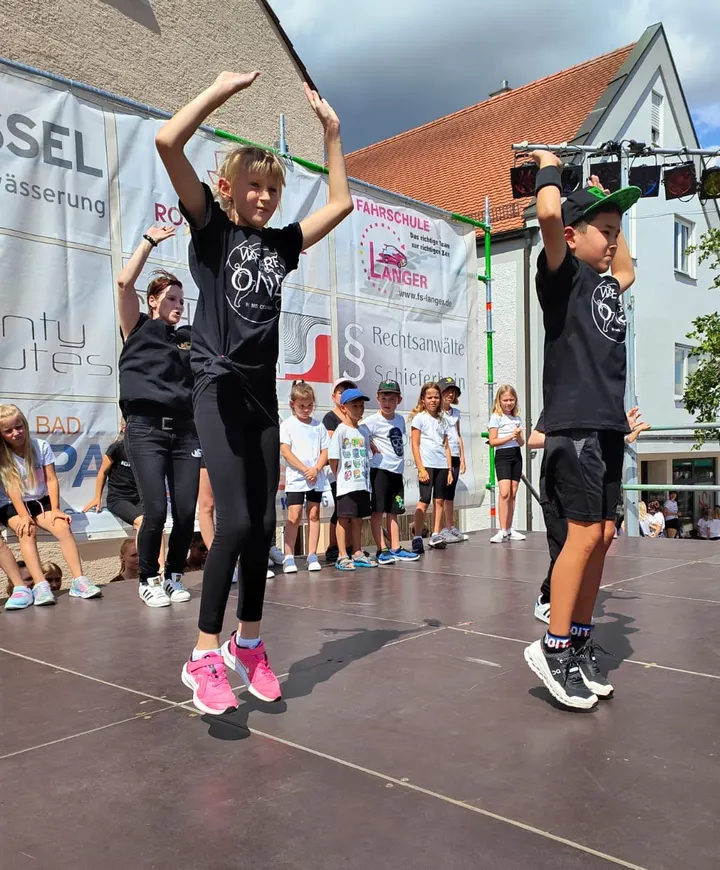 N!s company - Hip Hop Tanzschule Ingolstadt — tanz-studio in Hollerstauden, Ingolstadt — 3
