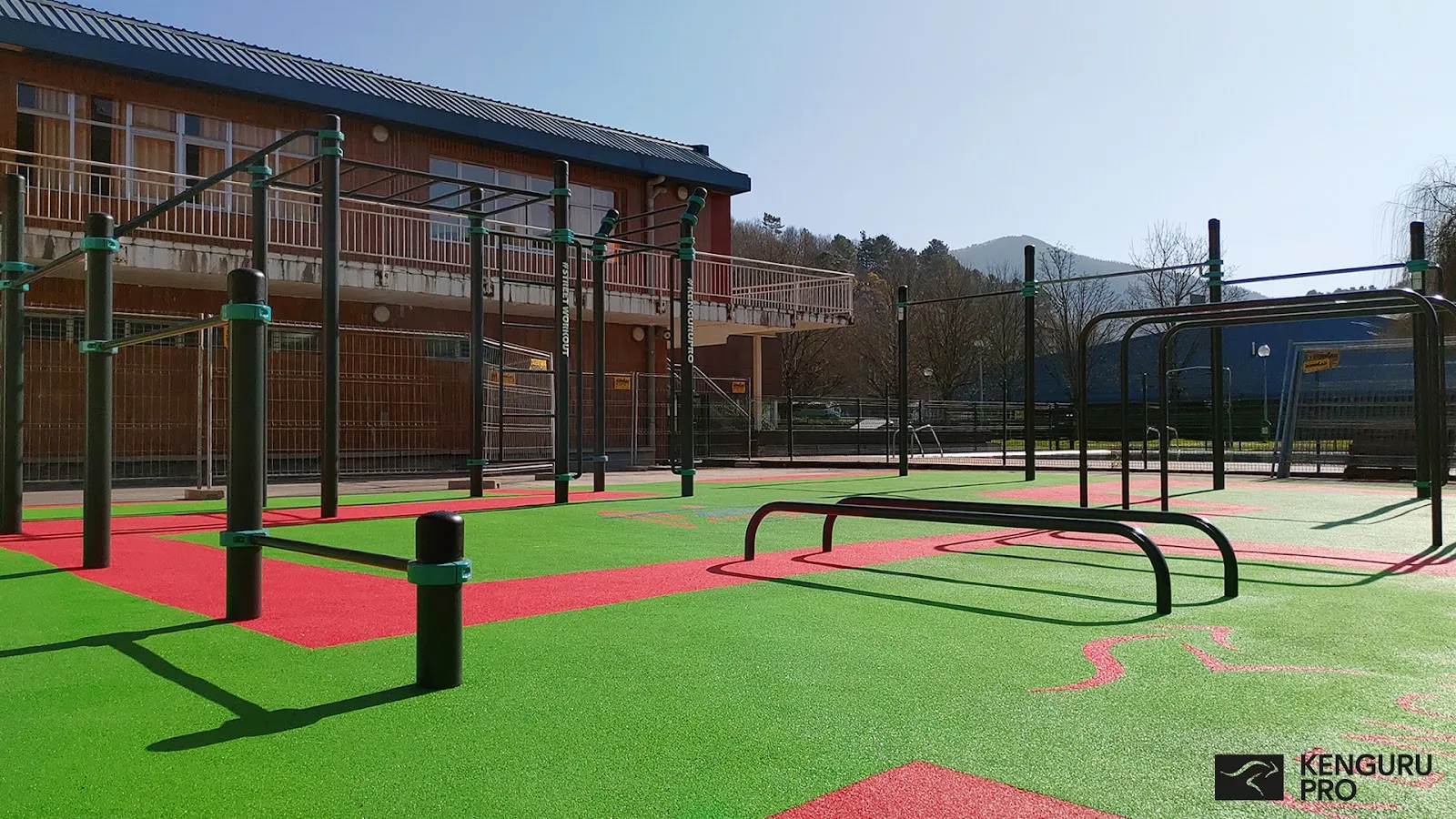 Parque de Calistenia y Street workout — estudio de fitness-studio en Arrigorriaga — 3