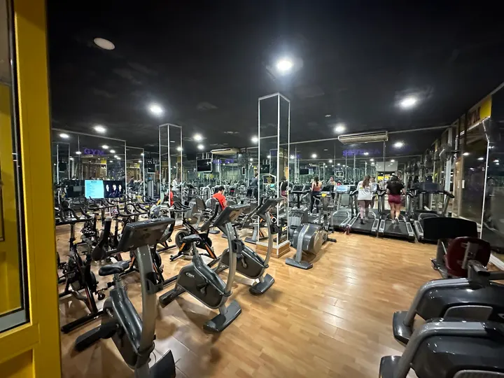 Sevilla Gym — Estudio de fitness en Encarnación-Regina, Sevilla