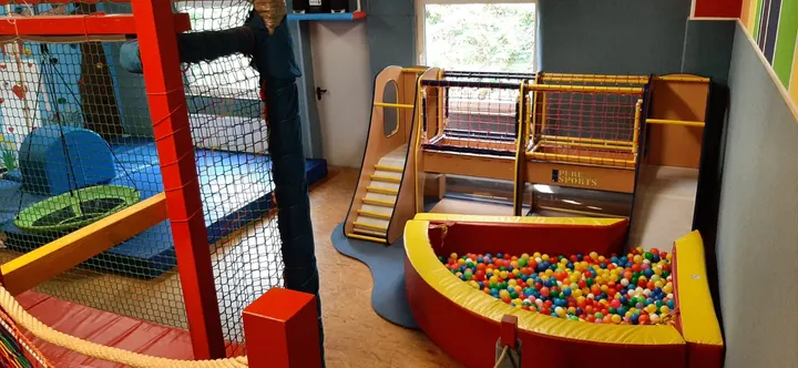 Kinderbewegungswelt Chemnitz — turnen-studio in Chemnitz — 3